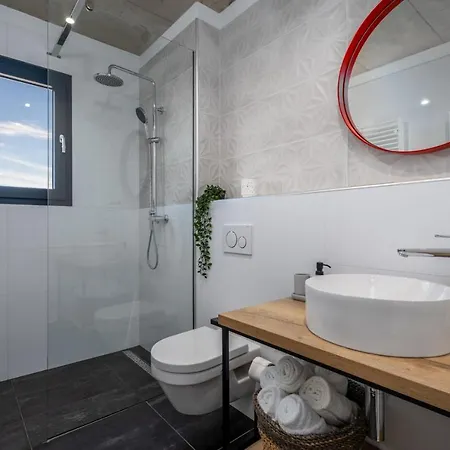 Villa Modern M30 With Private Pool, 3 En-suite Bedrooms